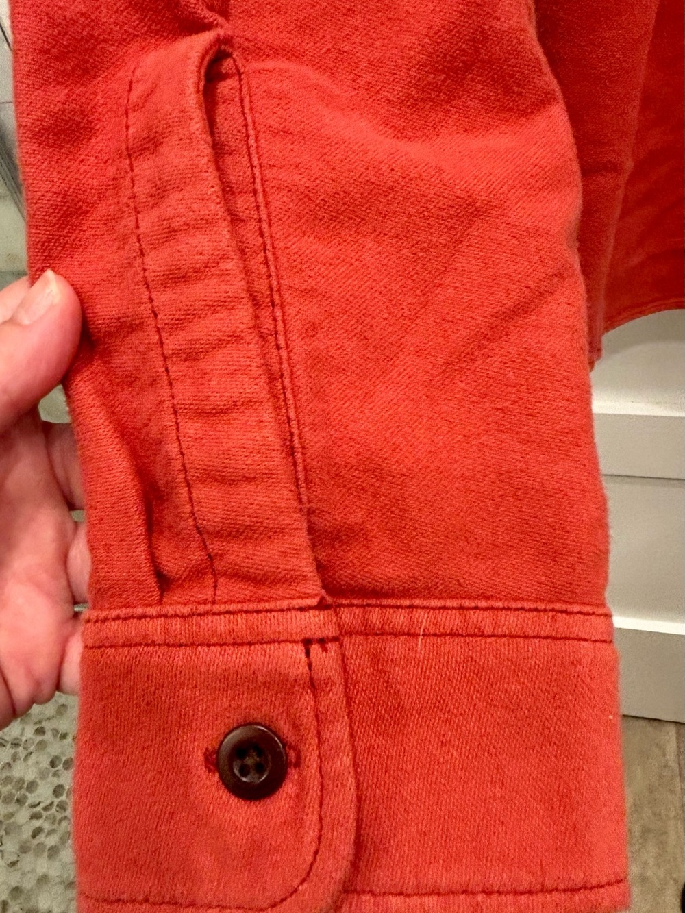Outerknown Men’s Red Button-Front 100% Organic Cotton Shirt Jacket - Picture 6 of 6